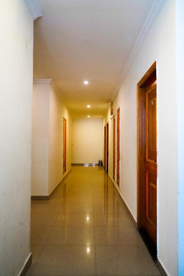 Hotel Akash Regency Манали Экстерьер фото
